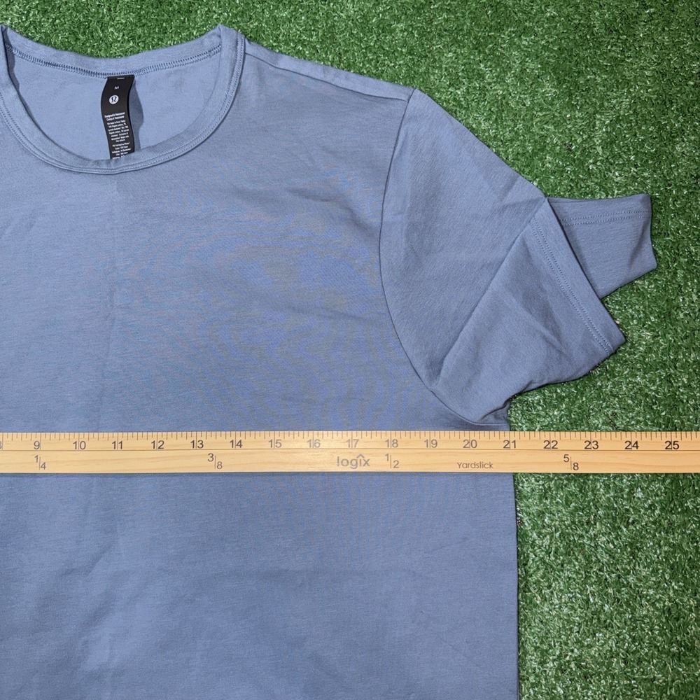 Lululemon Shirt Men's Med Blue Soft Jersey Tee Casual Gym Crewneck‎ Polyester - Picture 3 of 5